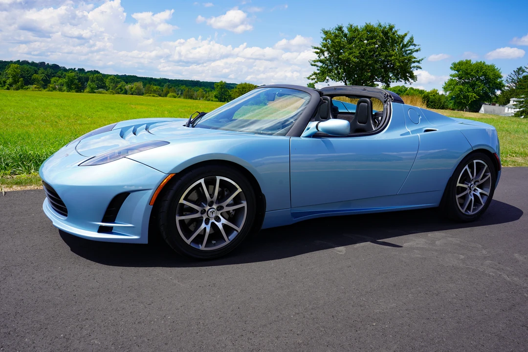 2010 Tesla Roadster - Image 4 of 31