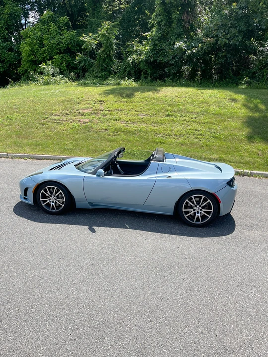 2010 Tesla Roadster - Image 6 of 31