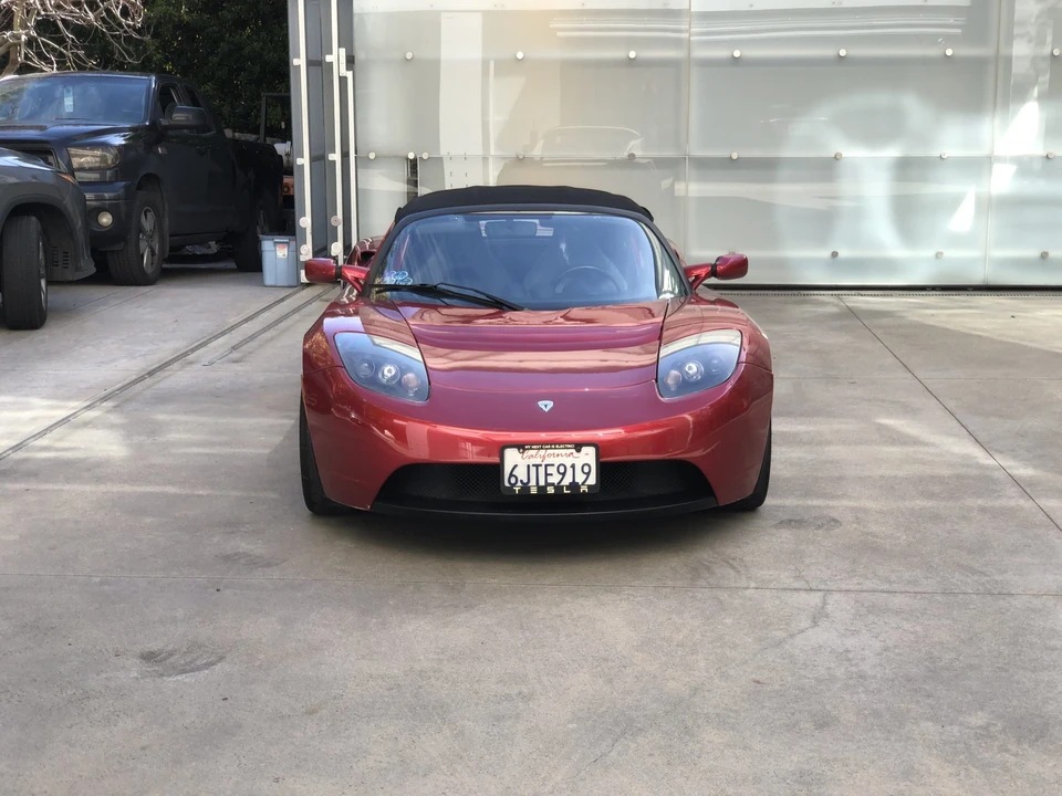 2010 Tesla Roadster - Image 4 of 31