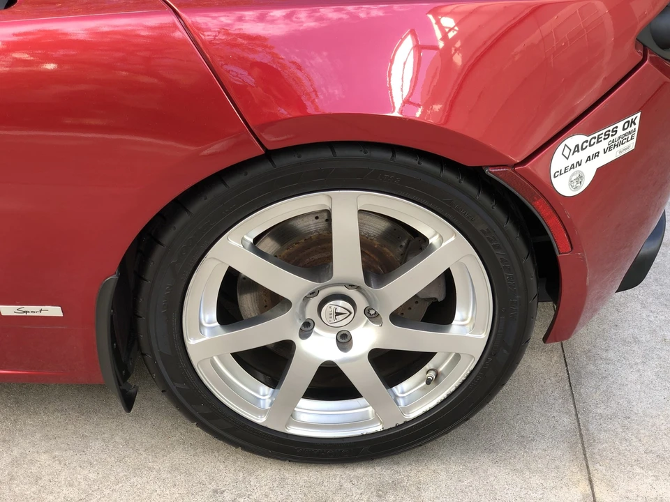 2010 Tesla Roadster - Image 20 of 31