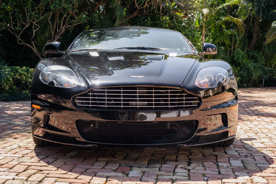 2011 Aston Martin DBS (2008-2012) - Image 8 of 31