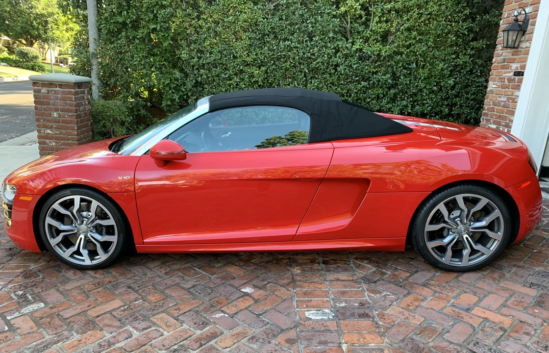 2011 Audi 42 R8 - Image 2 of 31