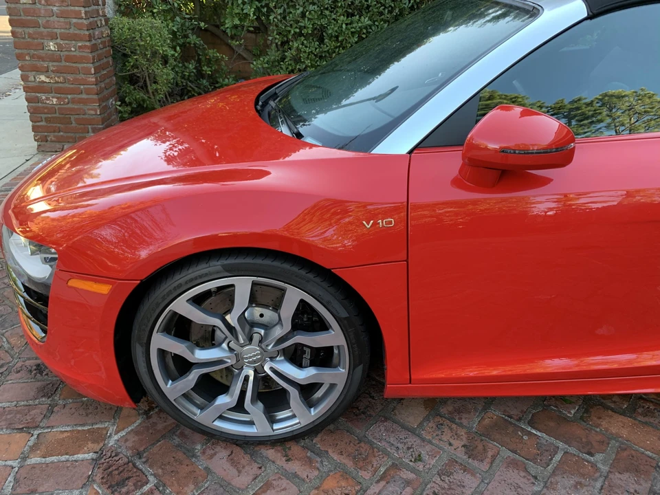 2011 Audi 42 R8 - Image 23 of 31