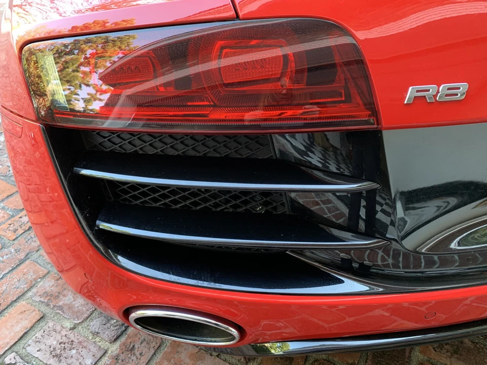 2011 Audi 42 R8 - Image 18 of 31