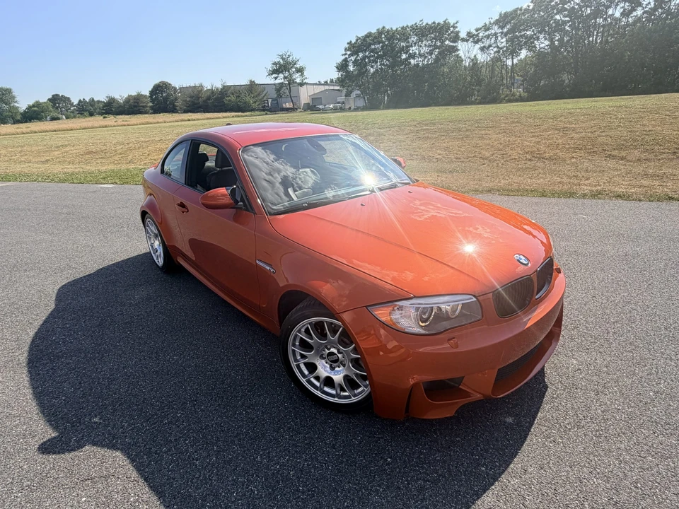 2011 BMW 1M - Image 25 of 31