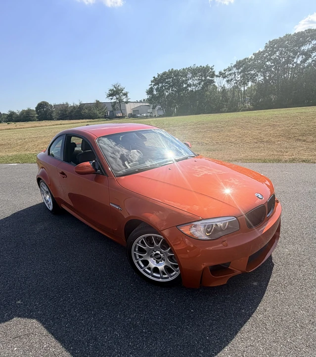 2011 BMW 1M - Image 27 of 31