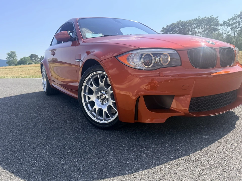 2011 BMW 1M - Image 26 of 31