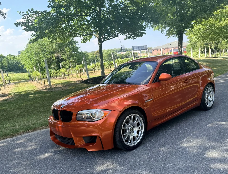 2011 BMW 1M - Image 5 of 31