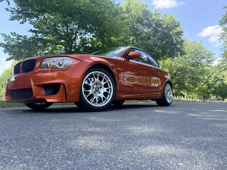 2011 BMW 1M - Image 7 of 31