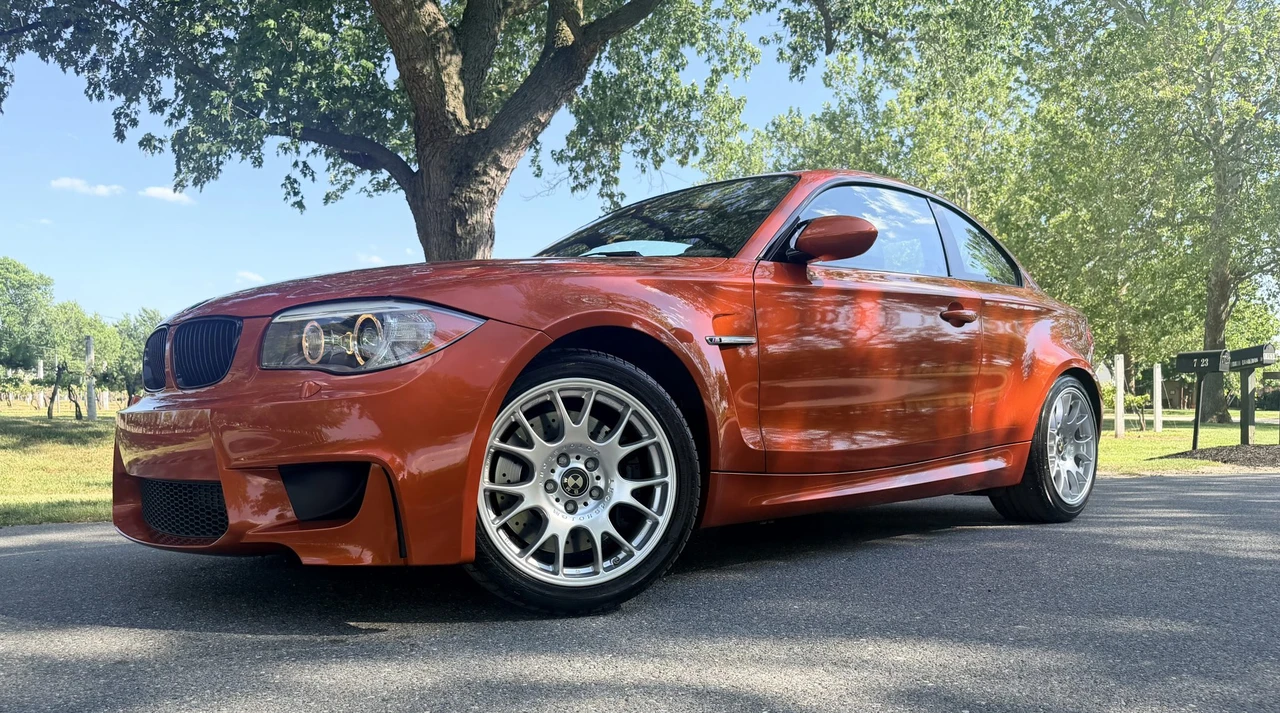 2011 BMW 1M - Image 8 of 31