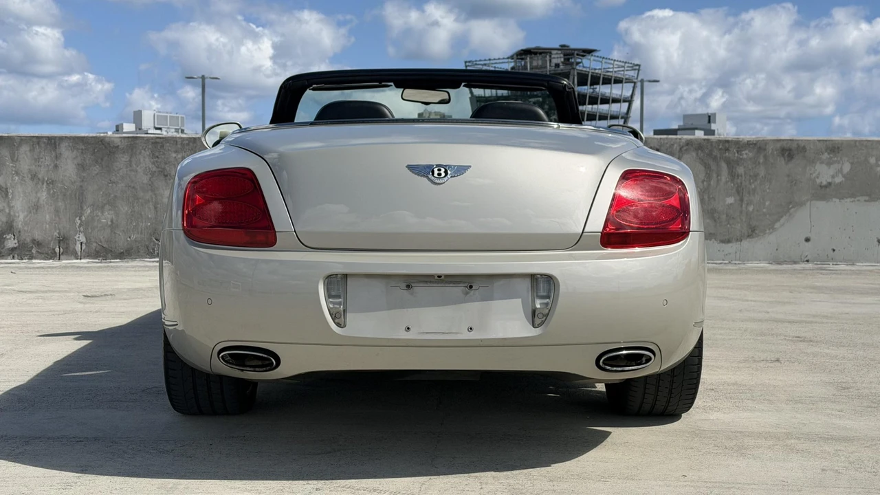 2011 Bentley Continental GTC - Image 23 of 31