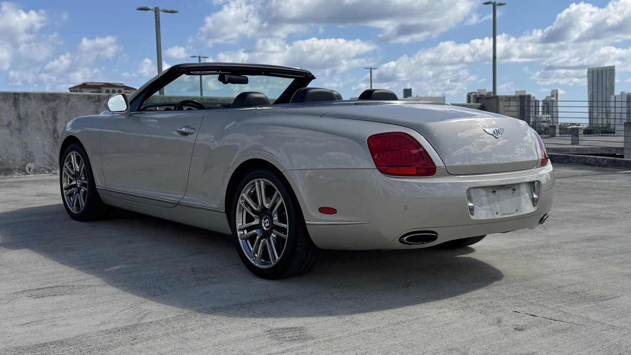 2011 Bentley Continental GTC - Image 19 of 31