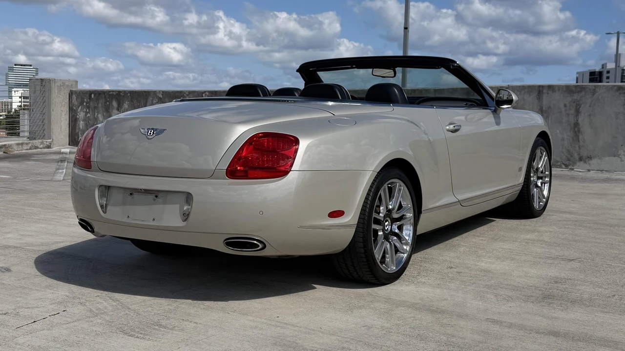 2011 Bentley Continental GTC - Image 26 of 31