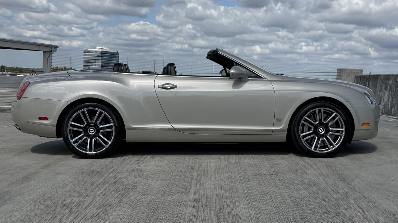 2011 Bentley Continental GTC - Image 29 of 31