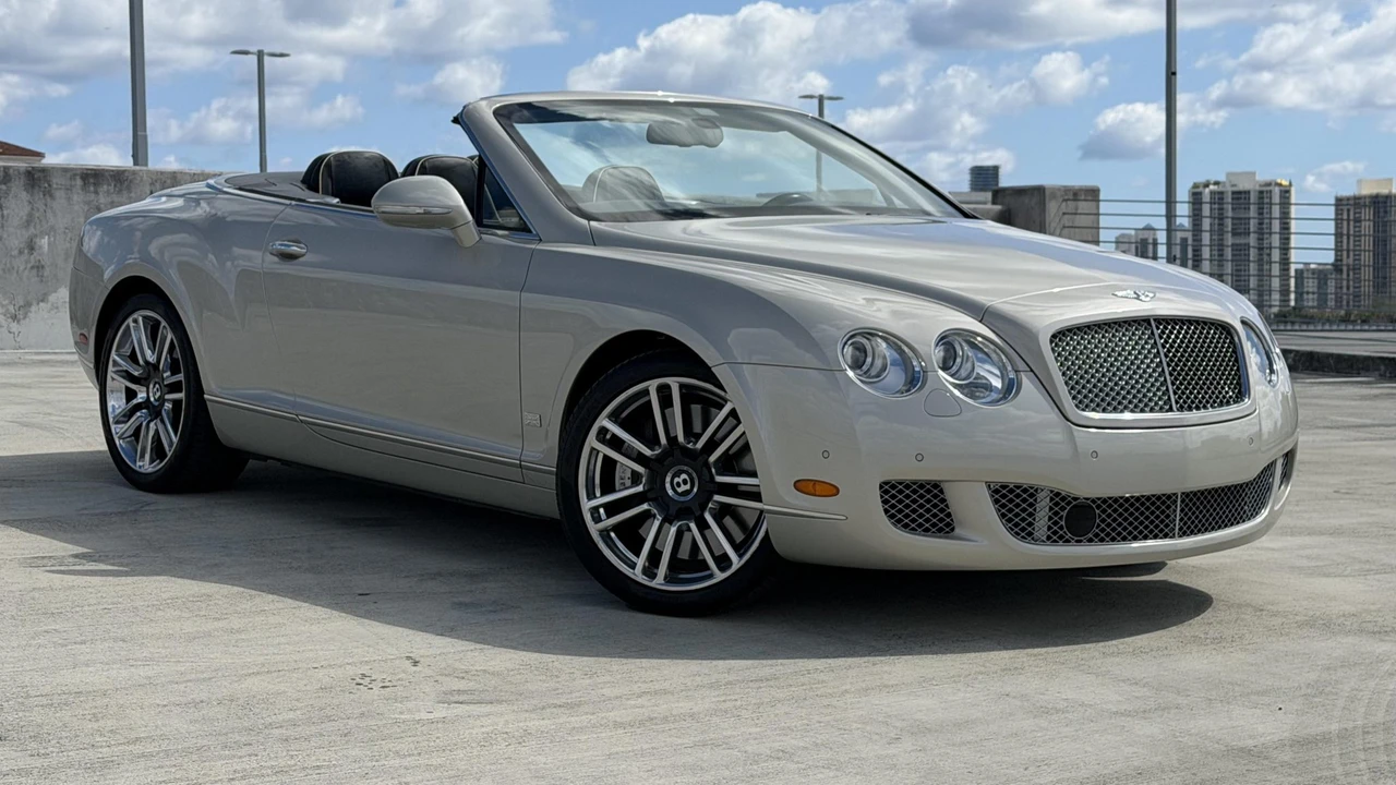 2011 Bentley Continental GTC - Image 30 of 31