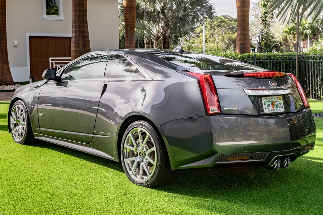 2011 Cadillac CTS-V 2nd Gen - Image 15 of 31