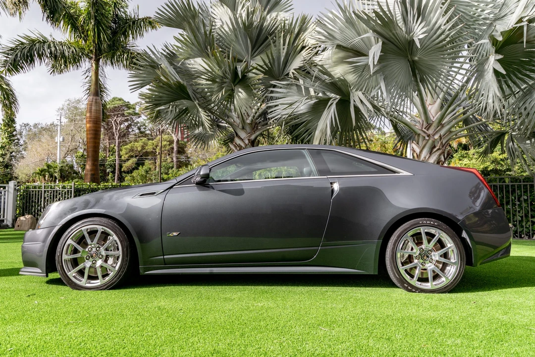 2011 Cadillac CTS-V 2nd Gen - Image 13 of 31