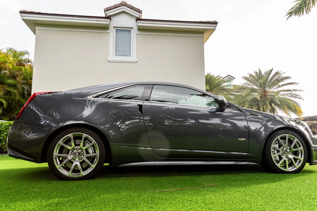 2011 Cadillac CTS-V 2nd Gen - Image 24 of 31
