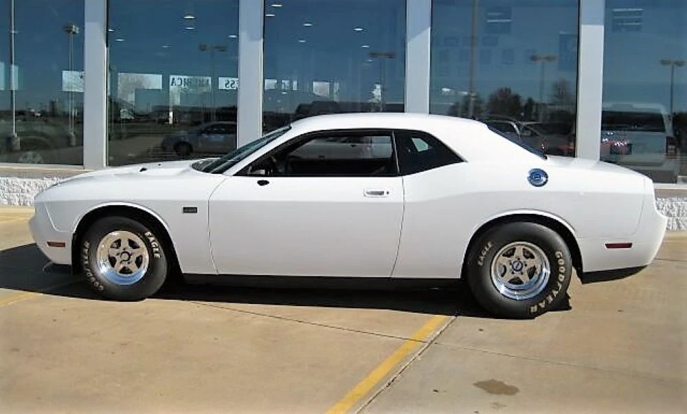 2011 Dodge Challenger 3rd Gen - Image 6 of 31