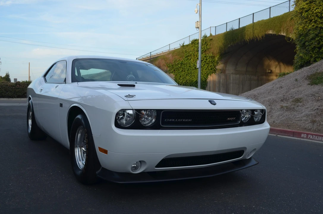 2011 Dodge Challenger 3rd Gen - Image 18 of 31