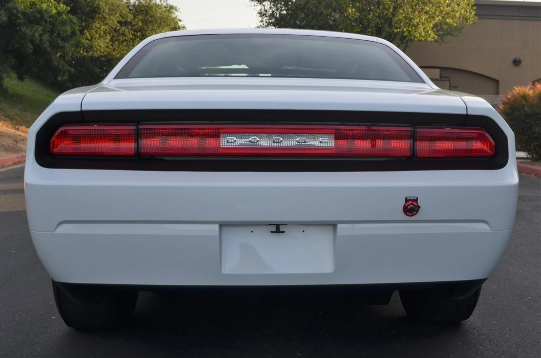 2011 Dodge Challenger 3rd Gen - Image 9 of 31