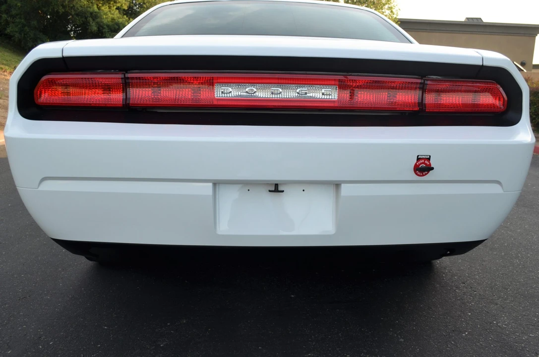 2011 Dodge Challenger 3rd Gen - Image 10 of 31