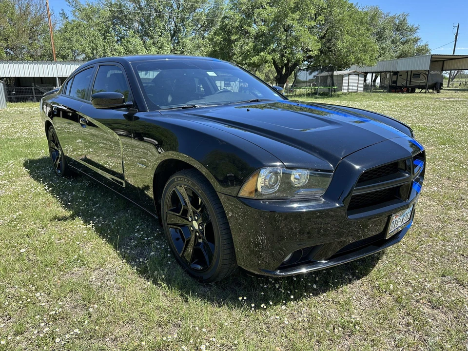 2011 Dodge Charger 7th Gen - Image 2 of 31
