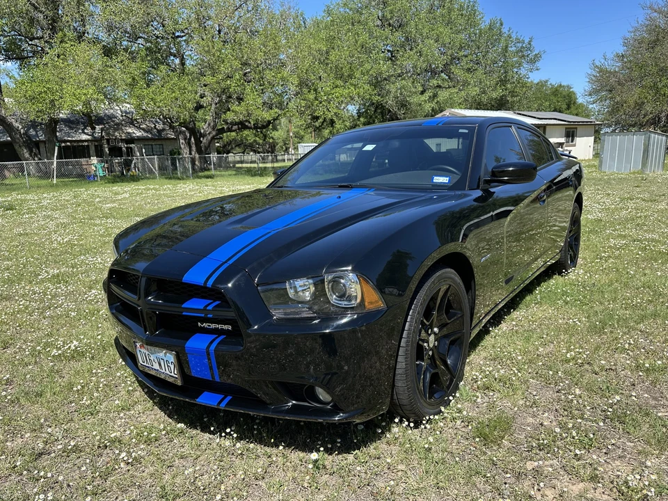 2011 Dodge Charger 7th Gen - Image 5 of 31