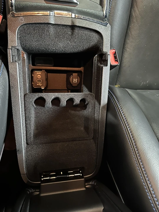 2011 Dodge Charger 7th Gen - Image 25 of 31