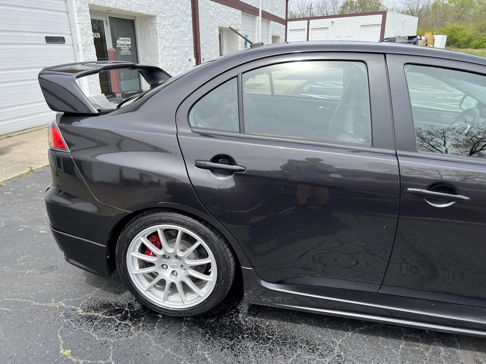 2011 Mitsubishi Lancer Evolution X 9th Gen - Image 27 of 31