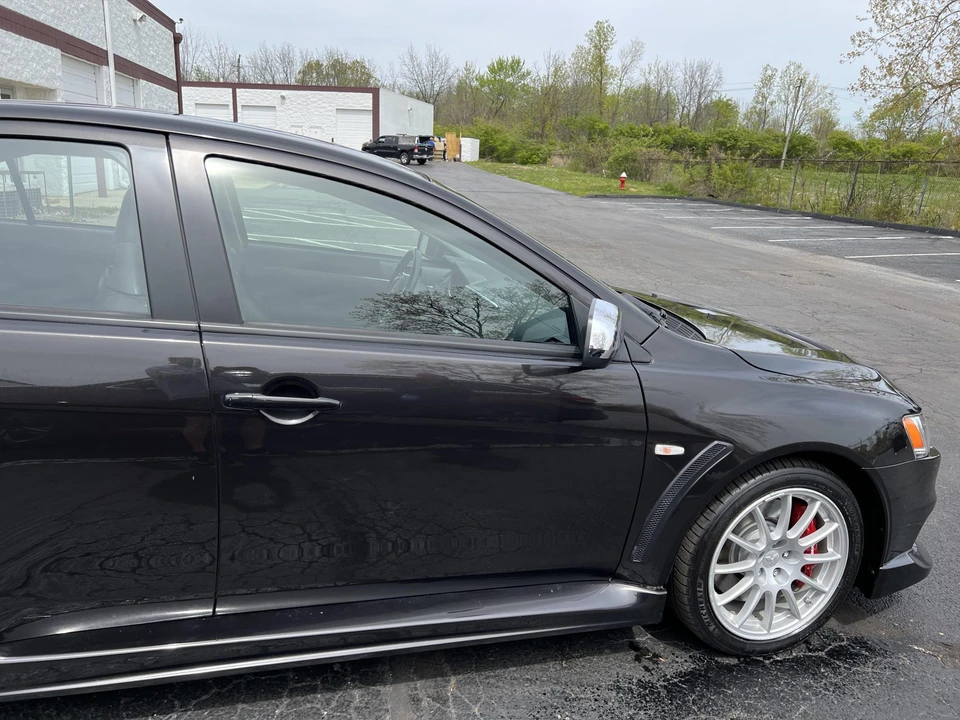 2011 Mitsubishi Lancer Evolution X 9th Gen - Image 26 of 31