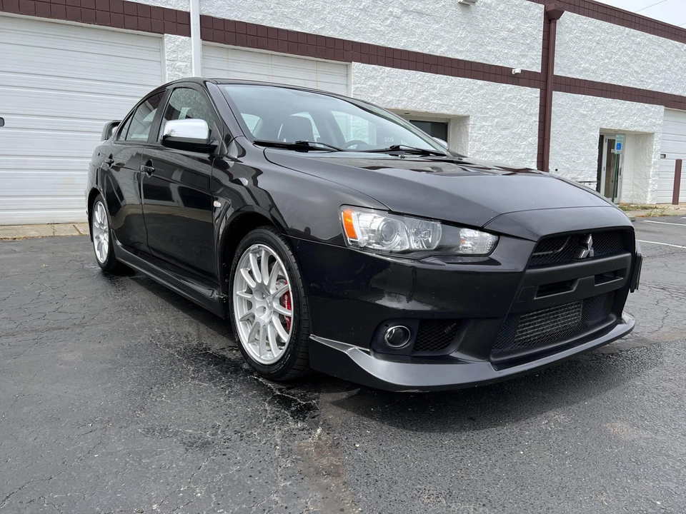 2011 Mitsubishi Lancer Evolution X 9th Gen - Image 10 of 31