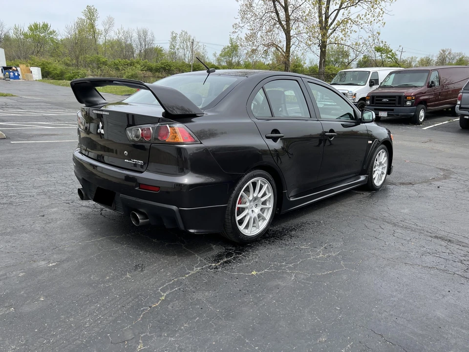 2011 Mitsubishi Lancer Evolution X 9th Gen - Image 14 of 31