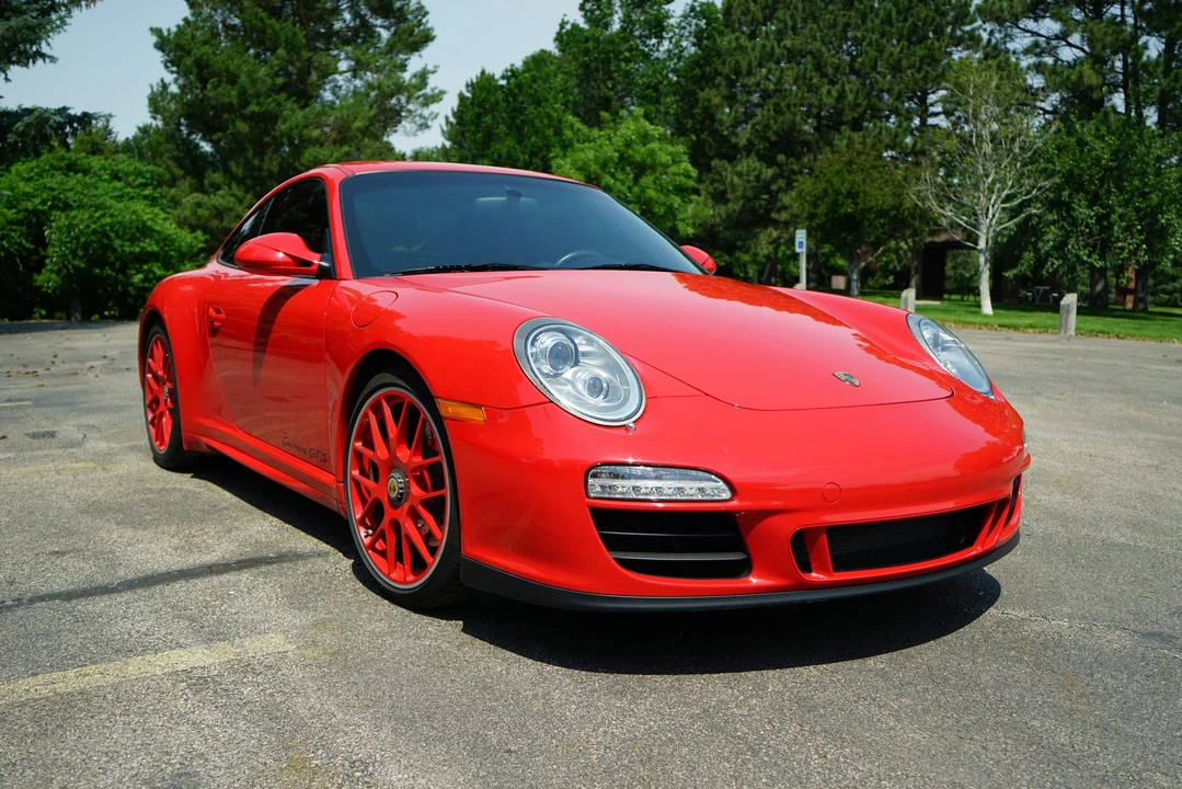 2011 Porsche 997 Carrera GTS - Image 9 of 31