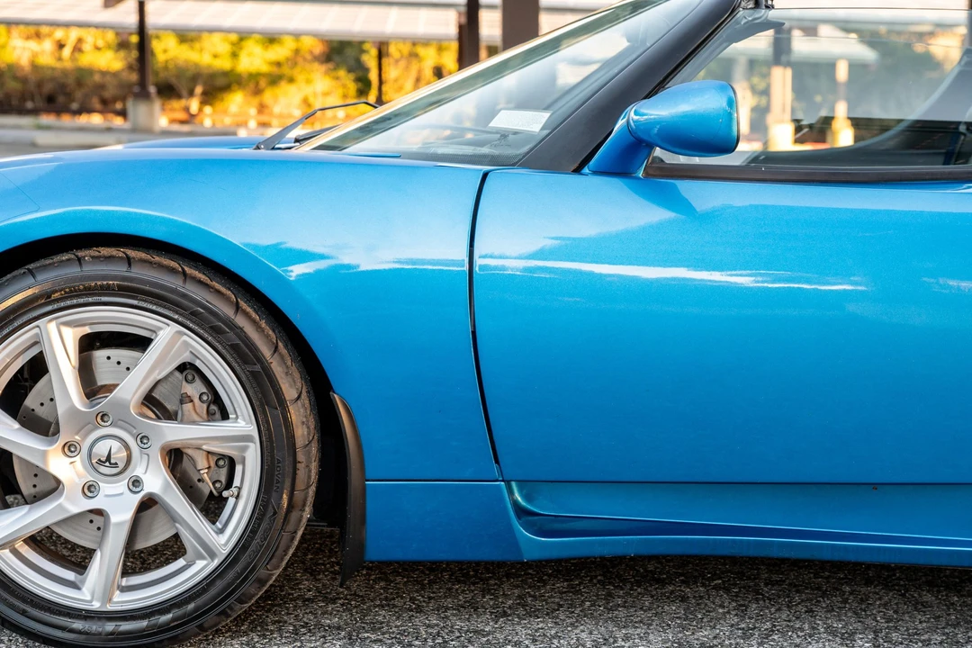2011 Tesla Roadster - Image 23 of 31