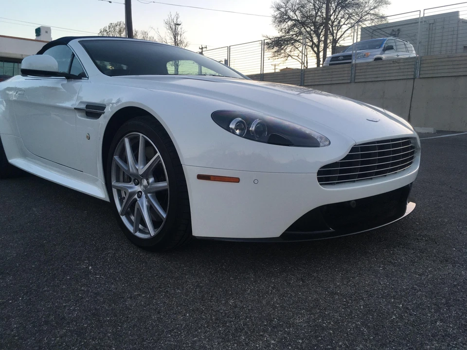 2012 Aston Martin V8 Vantage (2006-2017) - Image 16 of 31