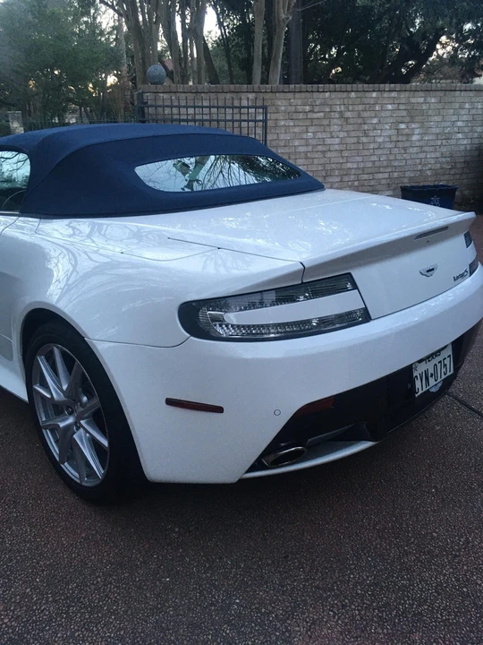 2012 Aston Martin V8 Vantage (2006-2017) - Image 24 of 31