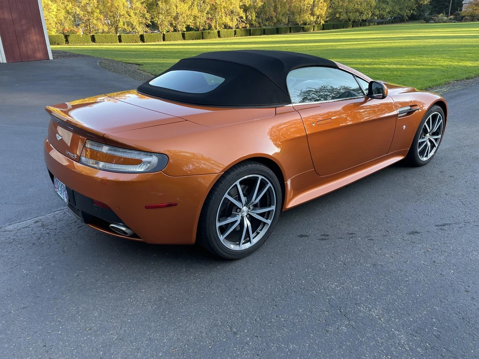 2012 Aston Martin V8 Vantage (2006-2017) - Image 8 of 31