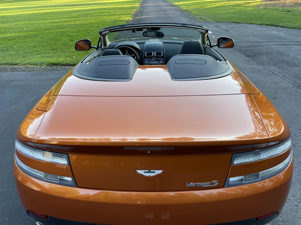 2012 Aston Martin V8 Vantage (2006-2017) - Image 19 of 31