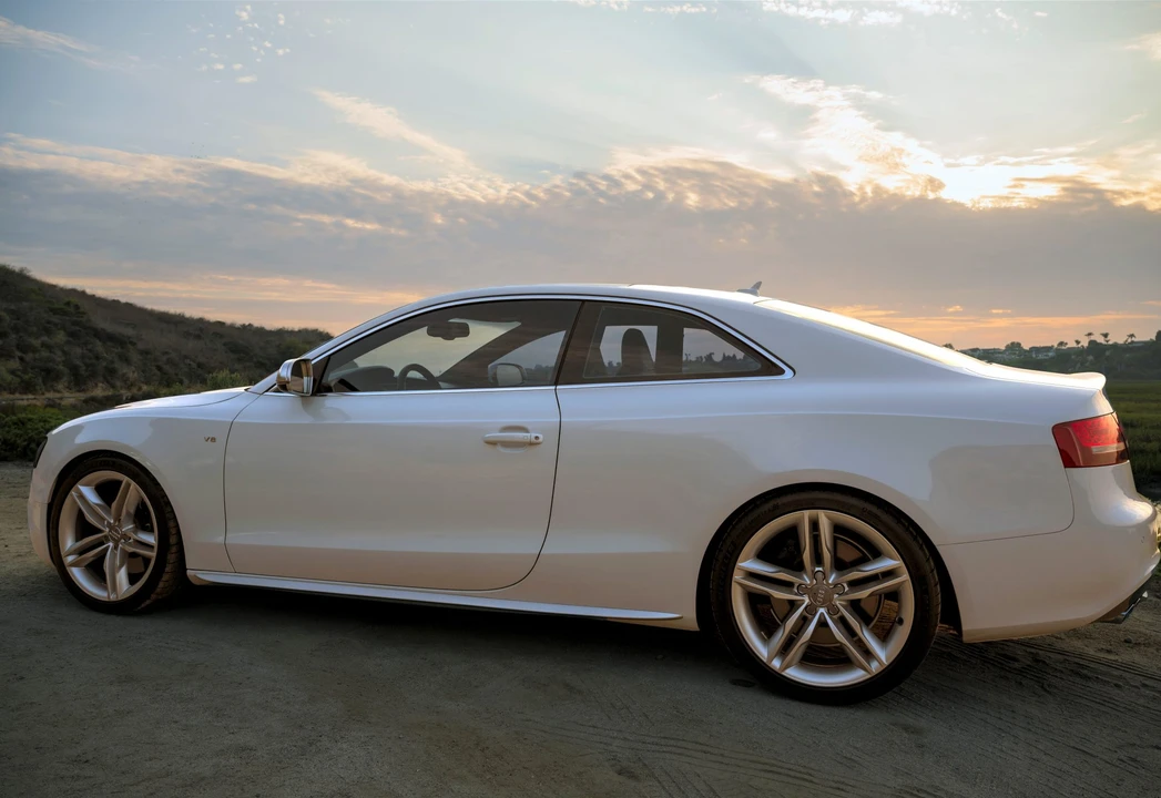 2012 Audi B8 S5 - Image 8 of 31