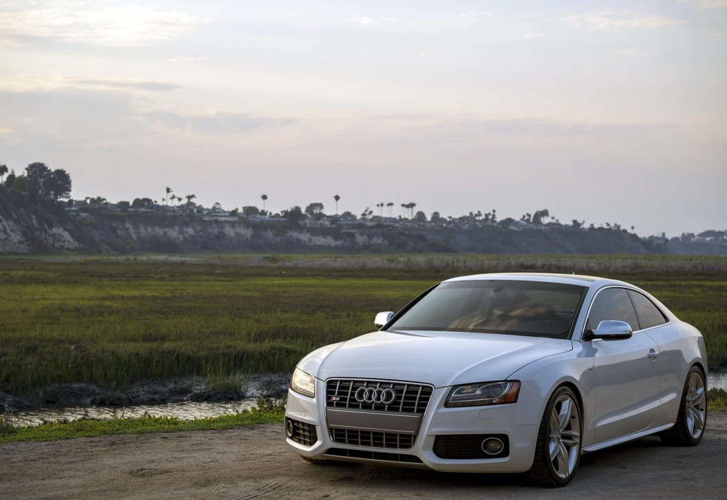 2012 Audi B8 S5 - Image 2 of 31