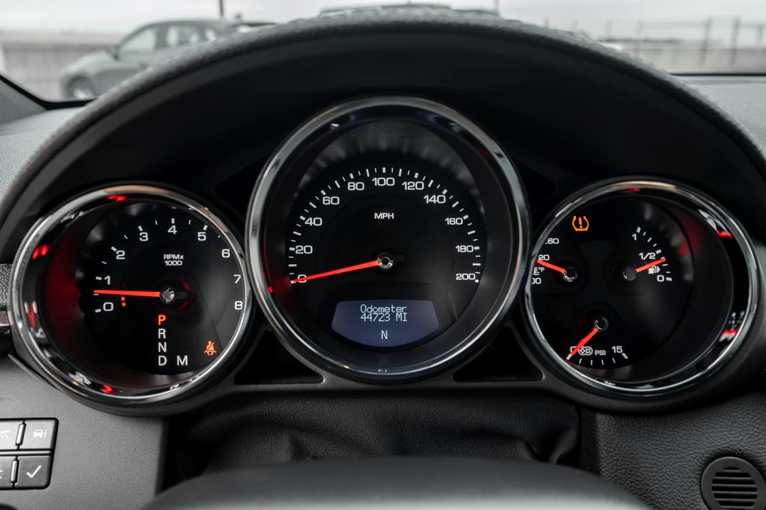 2012 Cadillac CTS-V 2nd Gen - Image 26 of 31