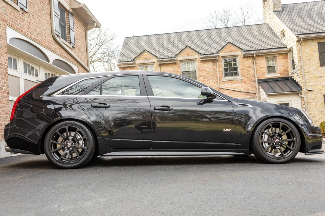 2012 Cadillac CTS-V 2nd Gen - Image 15 of 31
