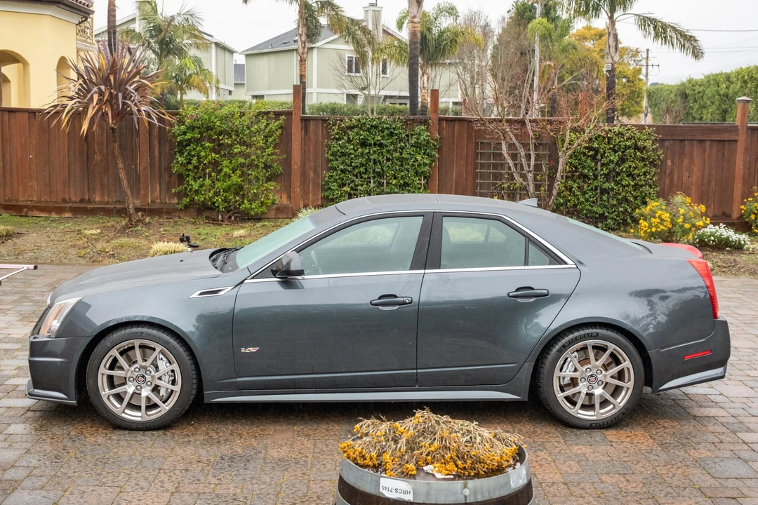 2012 Cadillac CTS-V 2nd Gen - Image 3 of 31