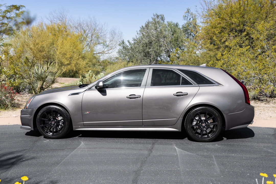 2012 Cadillac CTS-V 2nd Gen - Image 3 of 31