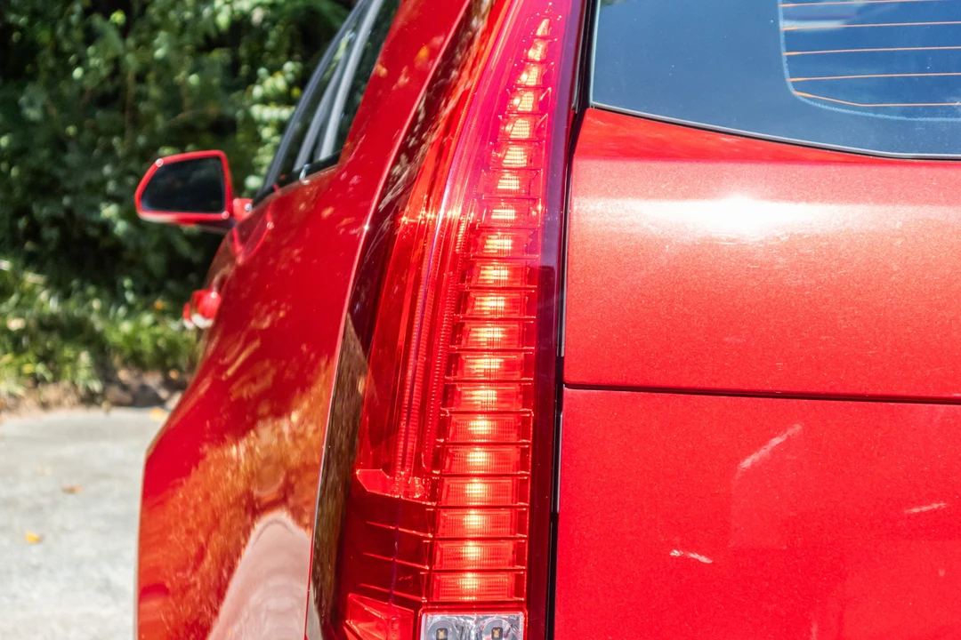 2012 Cadillac CTS-V 2nd Gen - Image 17 of 31