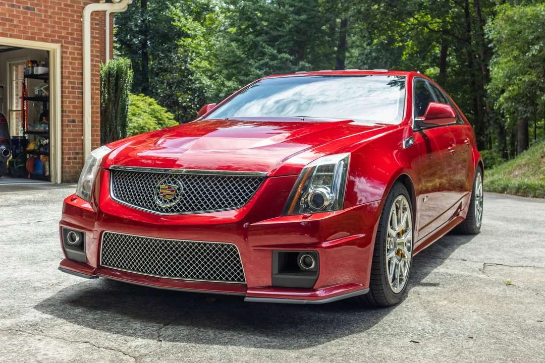 2012 Cadillac CTS-V 2nd Gen - Image 2 of 31