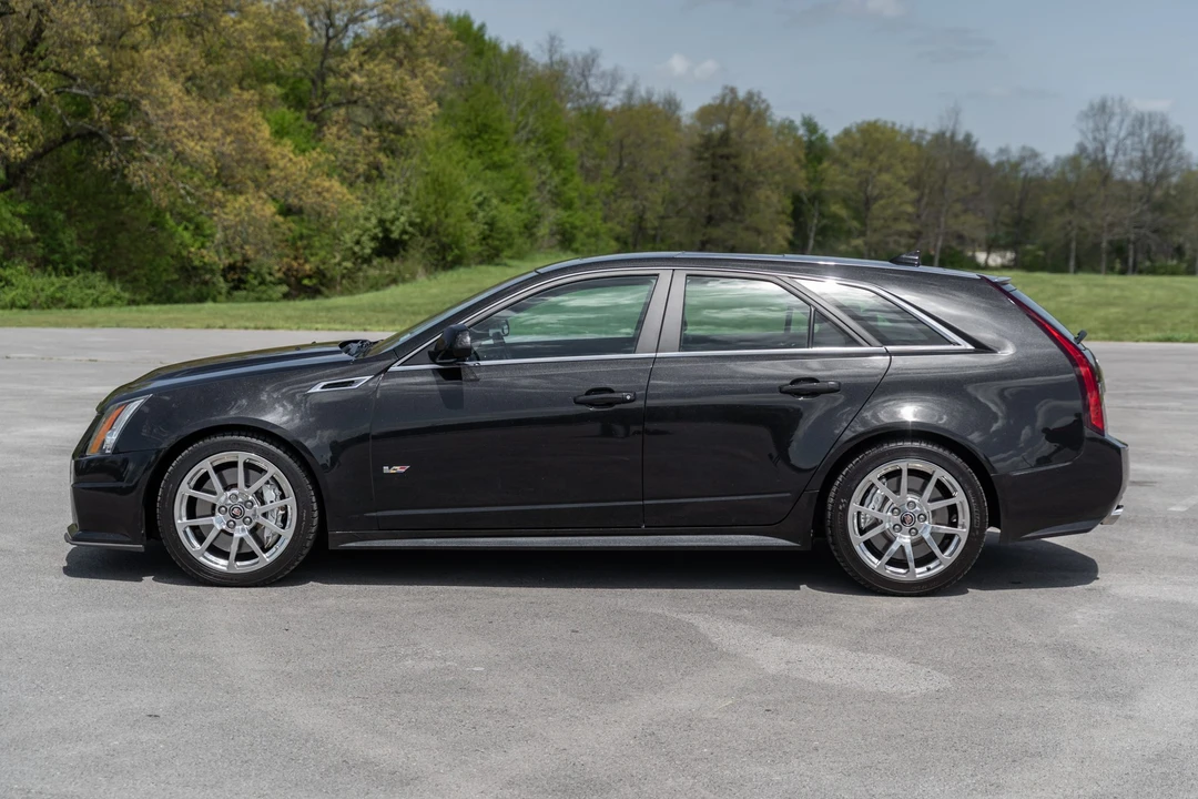 2012 Cadillac CTS-V 2nd Gen - Image 3 of 31