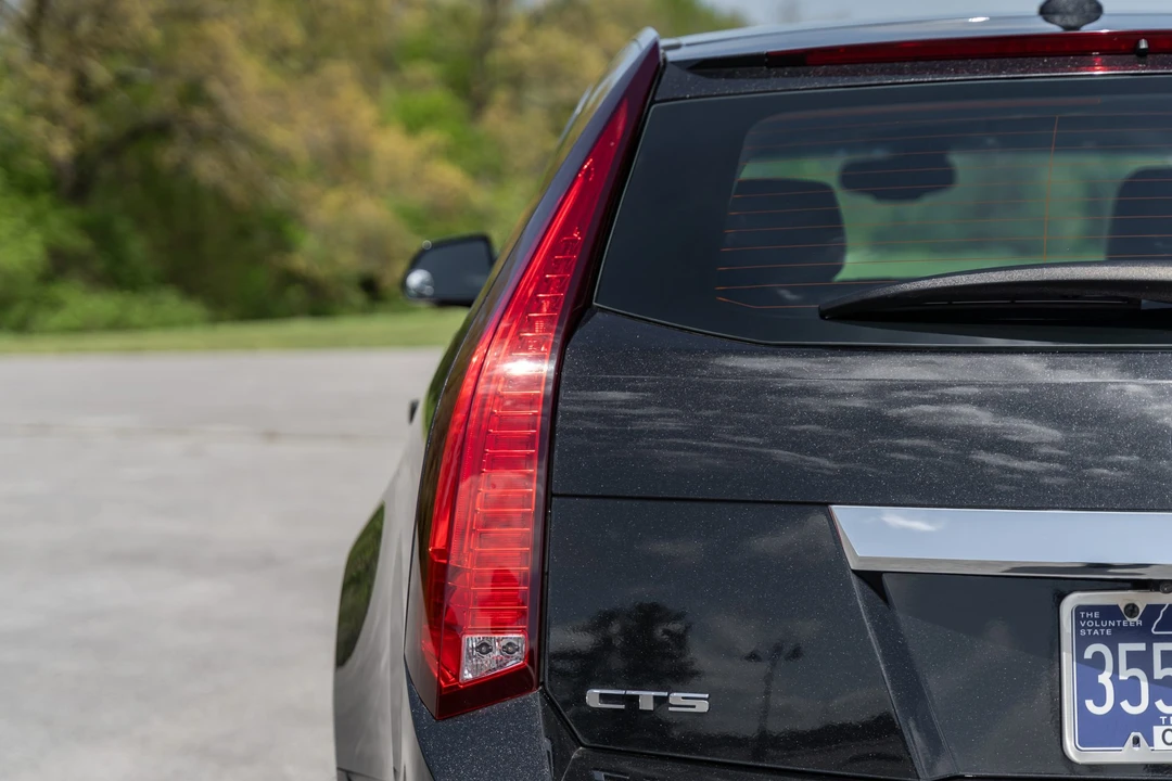 2012 Cadillac CTS-V 2nd Gen - Image 23 of 31