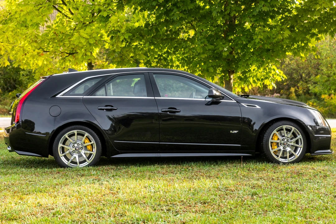 2012 Cadillac CTS-V 2nd Gen - Image 4 of 31